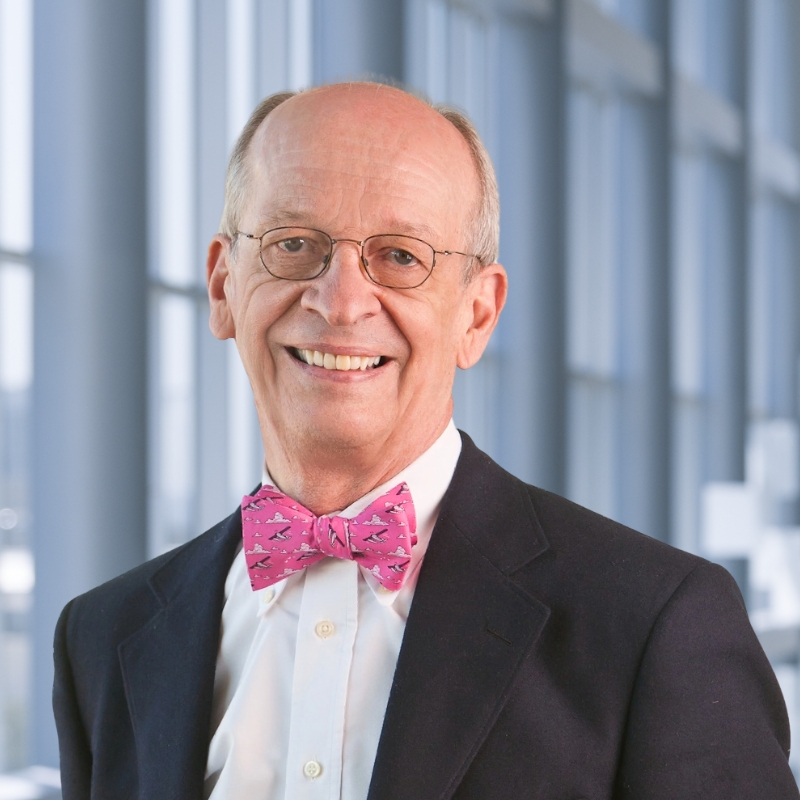 Lee Named Professor Emeritus of Internal Medicine