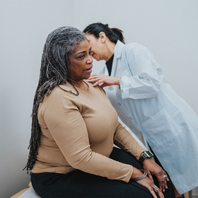 UTSW study identifies factors affecting survival of patients with metastatic breast cancer