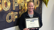 Registered Vascular Sonographer Angela Hertel is celebrated by colleagues at UT Southwestern Frisco for achieving Platinum pin status.