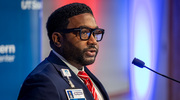 Cardell Velez, M.B.A., Associate Vice President of Hospital Operations and Imaging Services and Executive Sponsor for the Veterans Alliance BRG, introduced the keynote speaker.