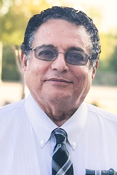 Peter Kahi