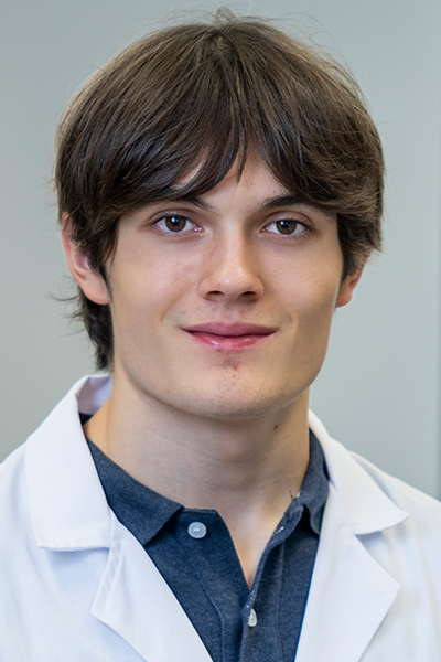 Headshot of Max Poveda