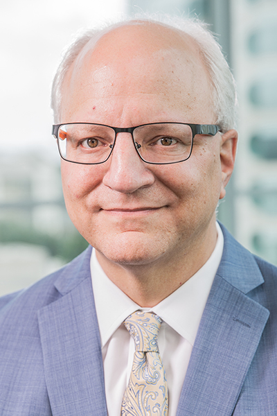 Headshot of William Dauer