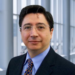 Headshot of Eric Rosero, M.D.