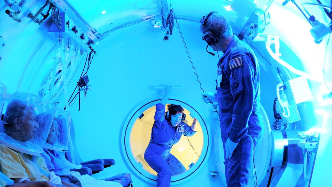 hyperbaric chamber interior