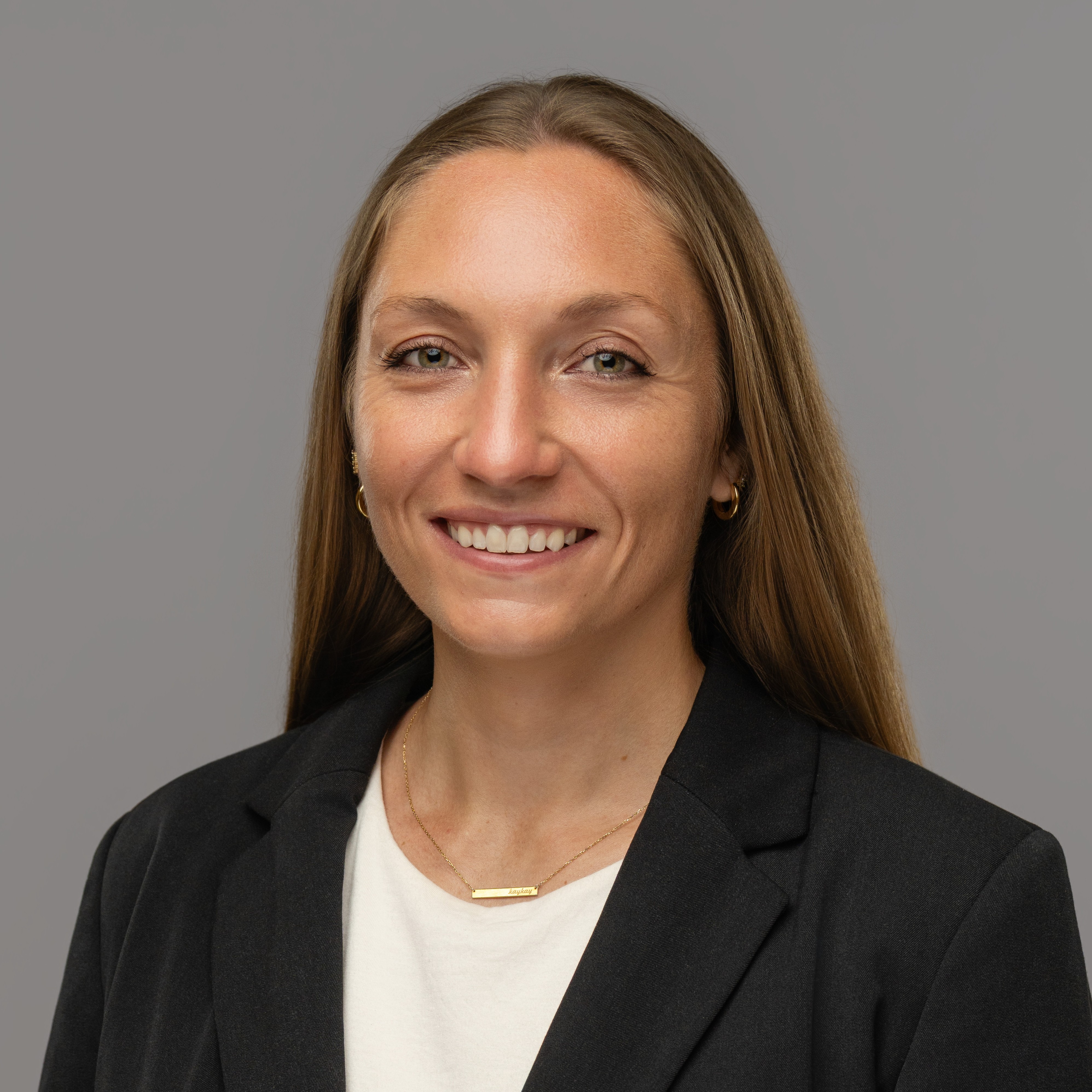 headshot of Kaylee Grant, M.D.