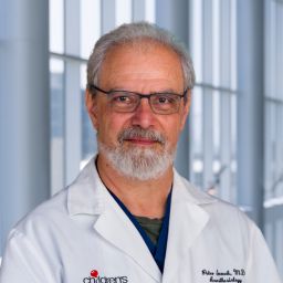 Headshot of Peter Szmuk, M.D.