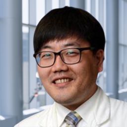 Headshot of Suk Hoon Hong, M.D.