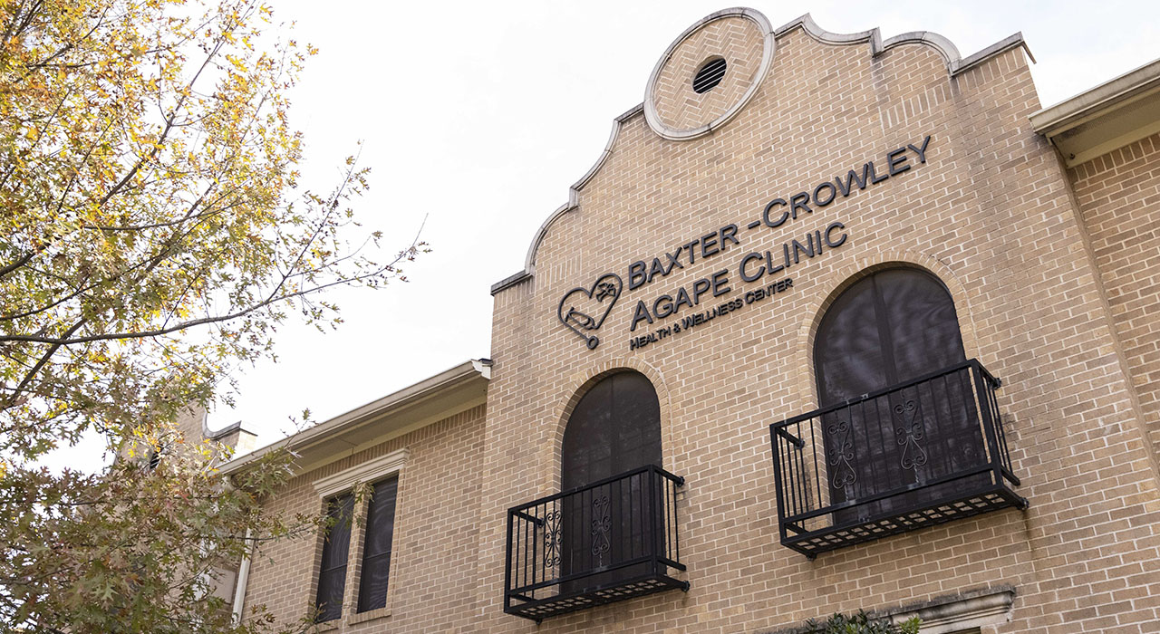 A photo of the front of the Baxter-Crowley Agape Clinic building