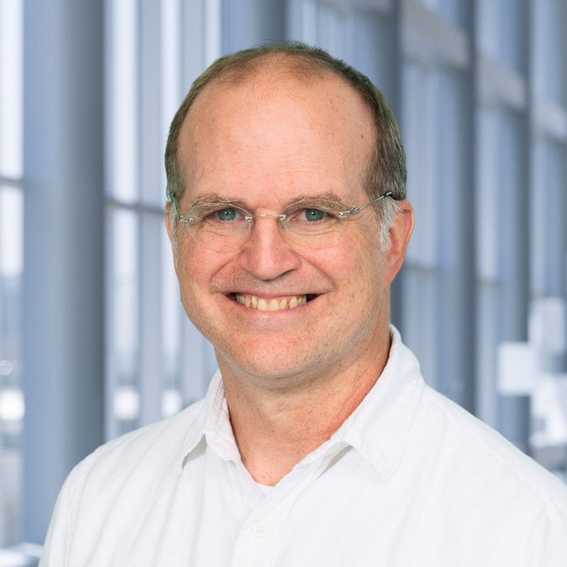 faculty portrait of Dr. Thomas Gillette
