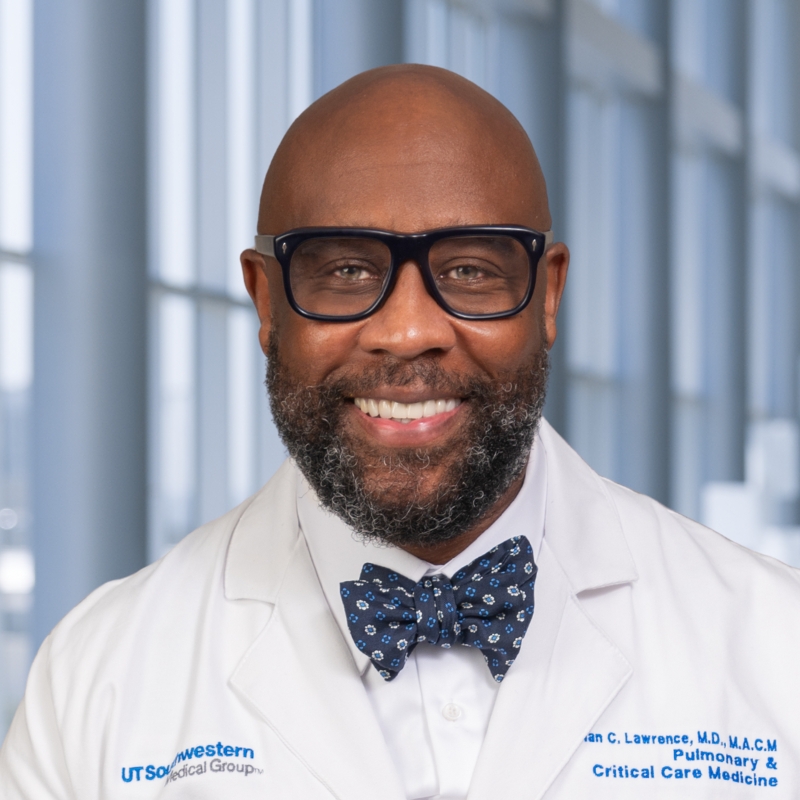 faculty portrait of Dr. Adrian Lawrence
