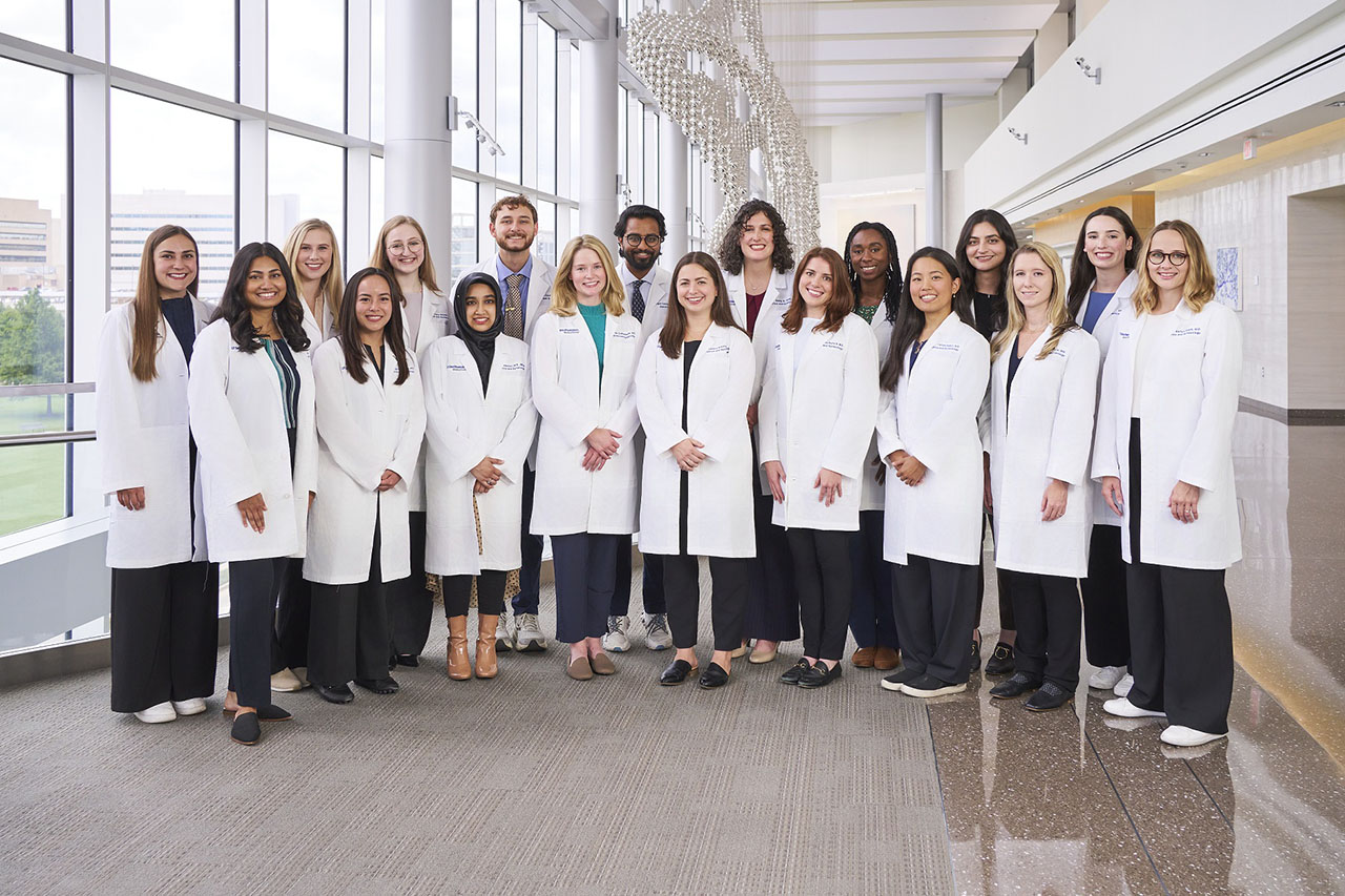 Group photo of the residents of the Class of 2029