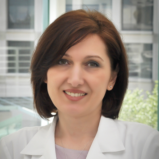 Dr. Elena Lucas