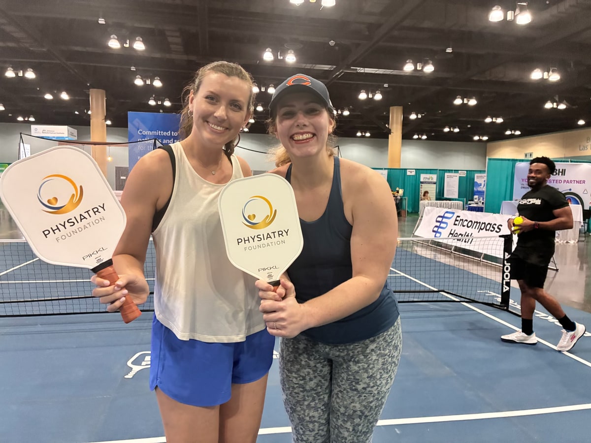 Lauren O&rsquo;Keefe and Casey Salandra on a pickleball court