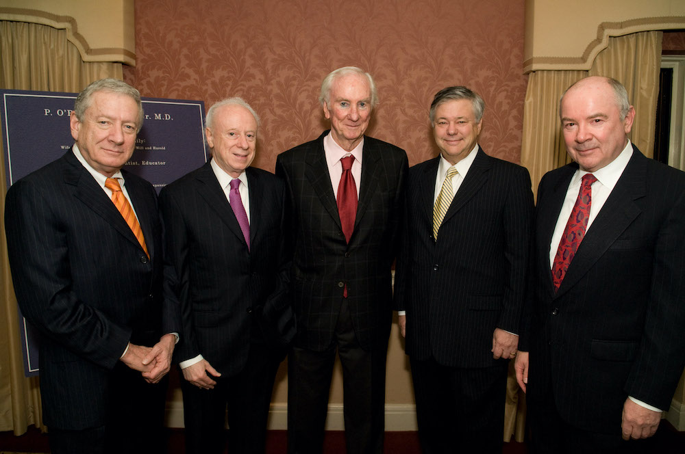 Peter O&rsquo;Donnell, Jr., center, meets with Nobel Laureates Drs. Alfred Gilman, Joseph Goldstein, Michael Brown, and Johann Deisenhofer
