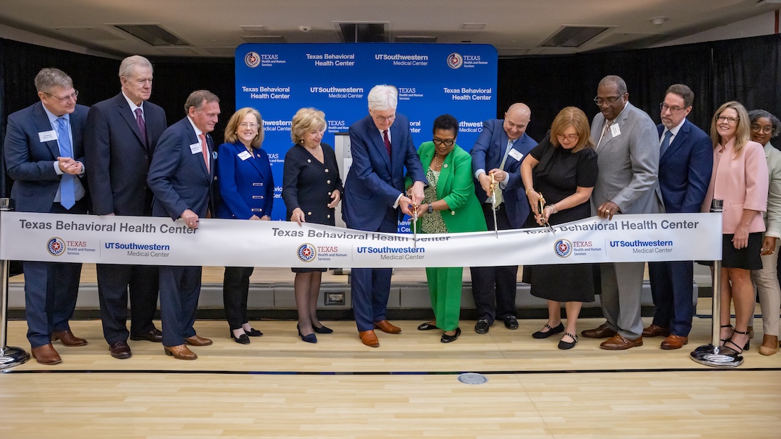 Ribbon opening